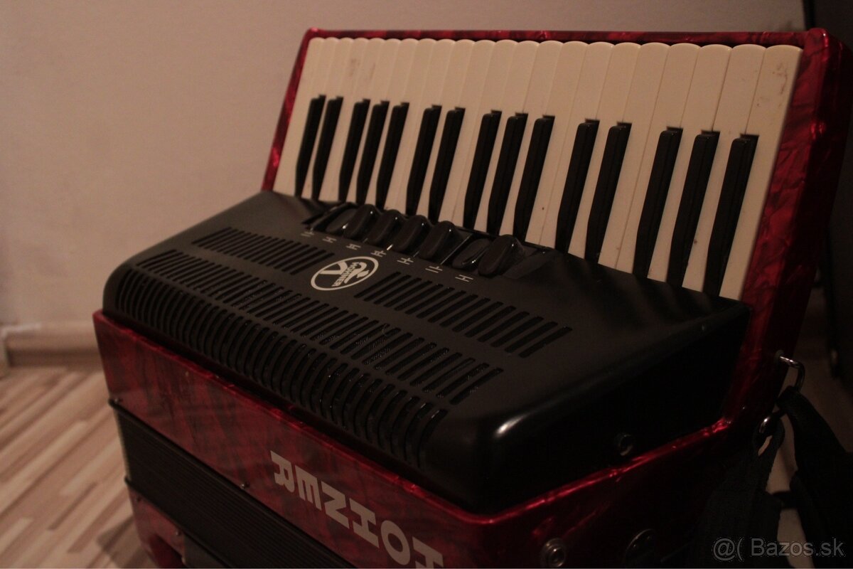 Akordeón Hohner bravo III 96 - 4