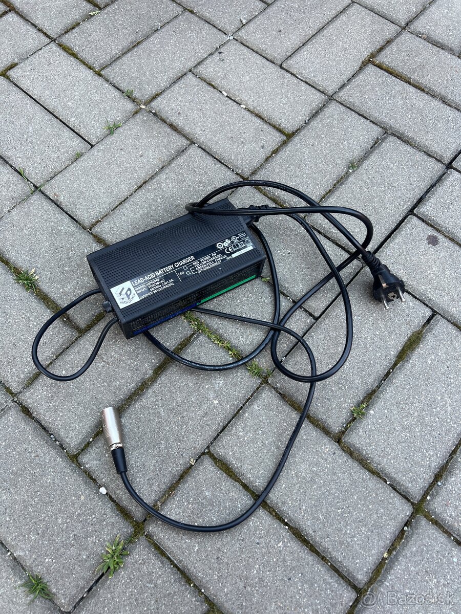 Elektrická štvorkolka pre seniorov LPN VESUR