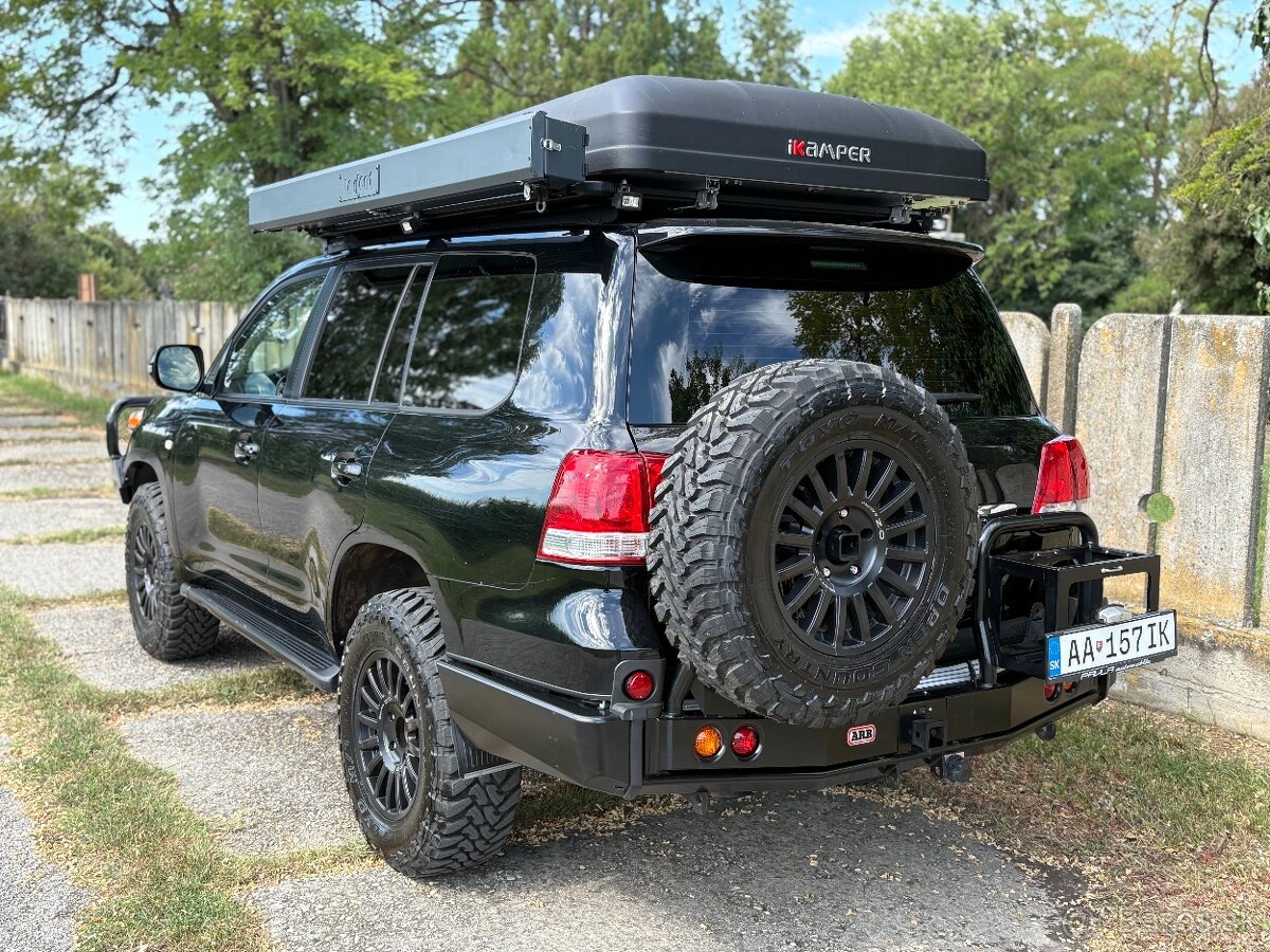Toyota Land Cruiser 200 V8 4.5 D4D