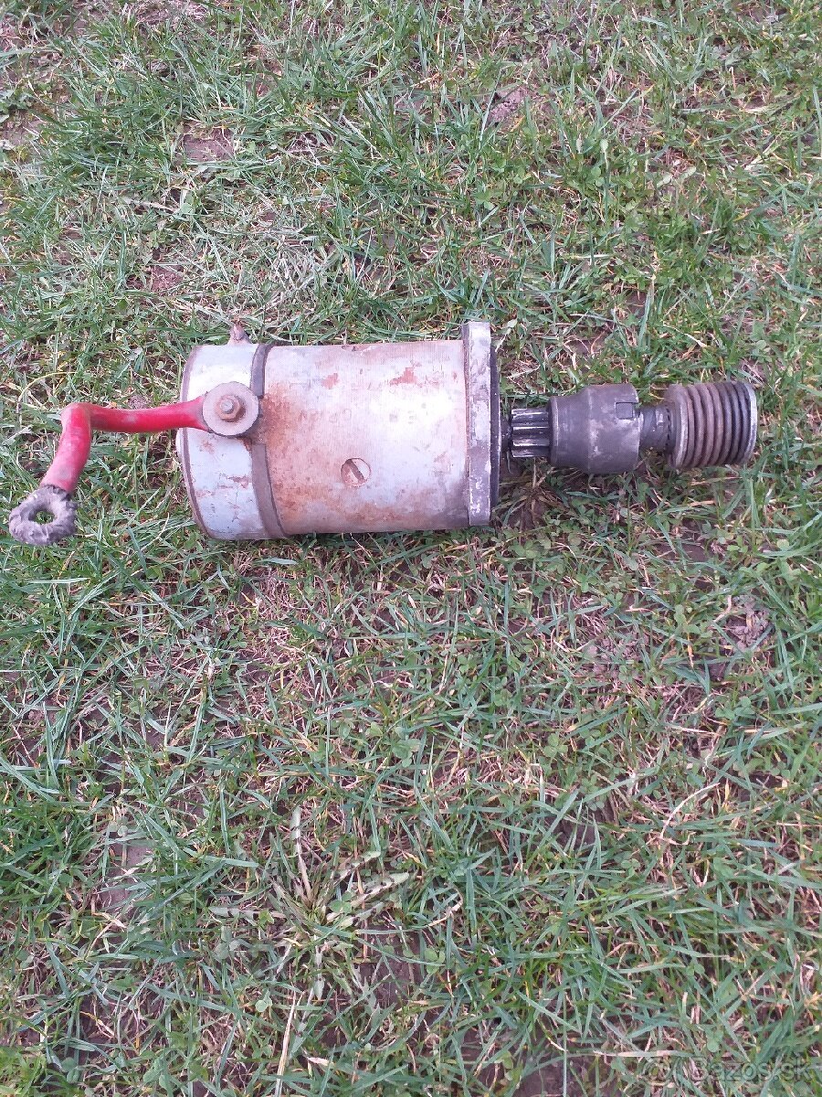 Štartér aro m461. - 4