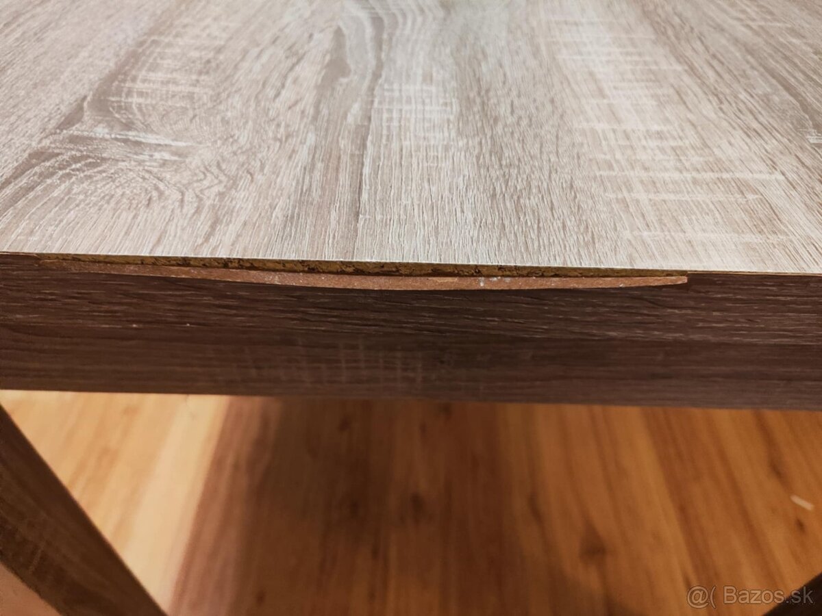Stôl - 4