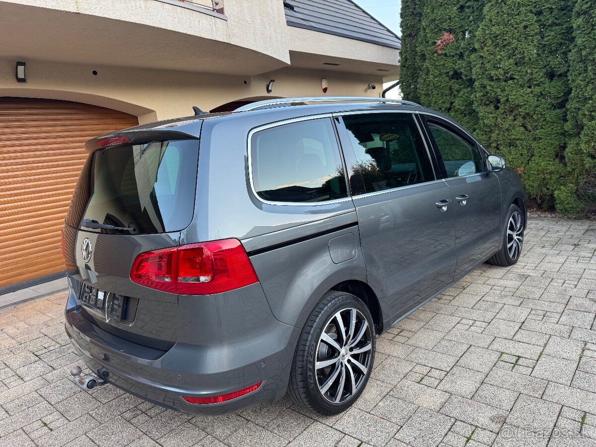 Vw Sharan 2.0TDI 130kw DSG 7miestne+Panorama+Led - 4