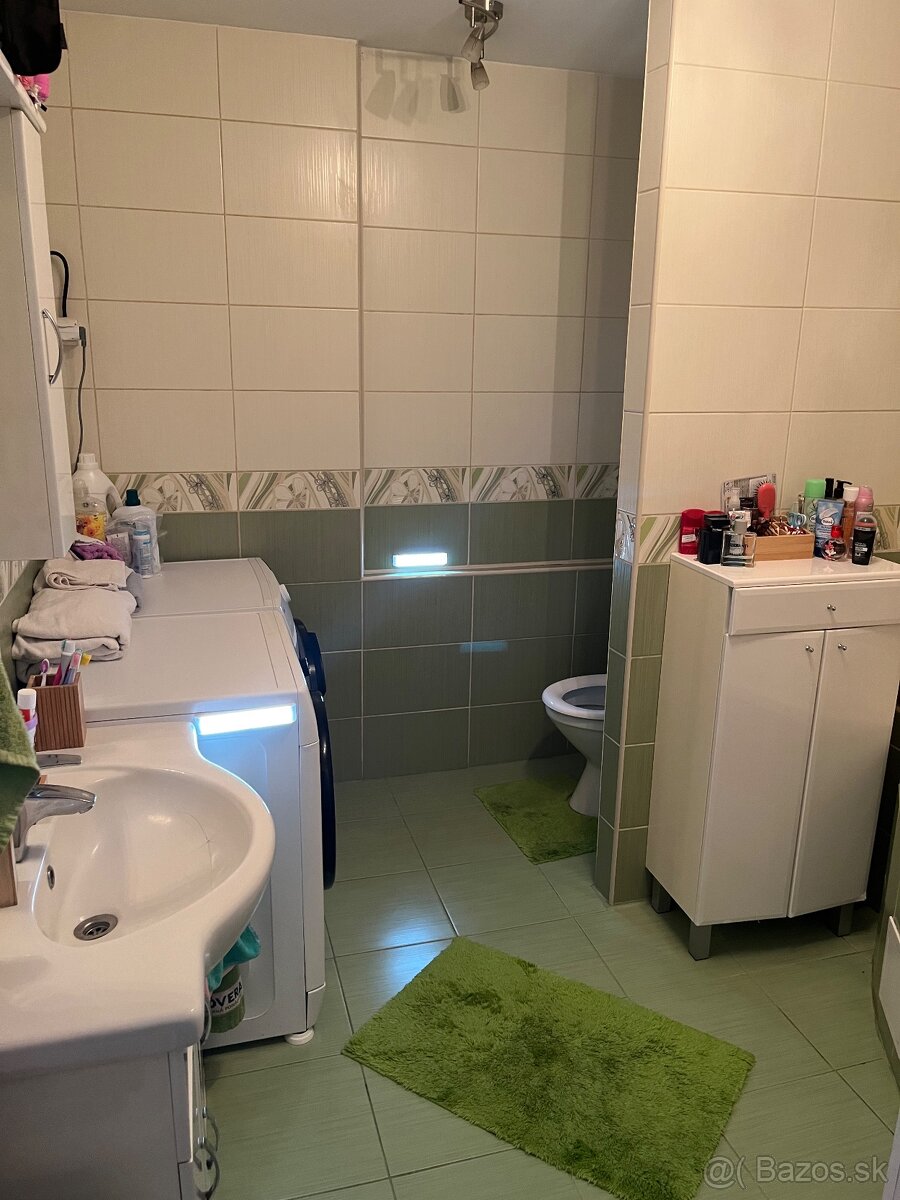 Rezervovaný 3 izbový byt s veľkou loggiou - 4