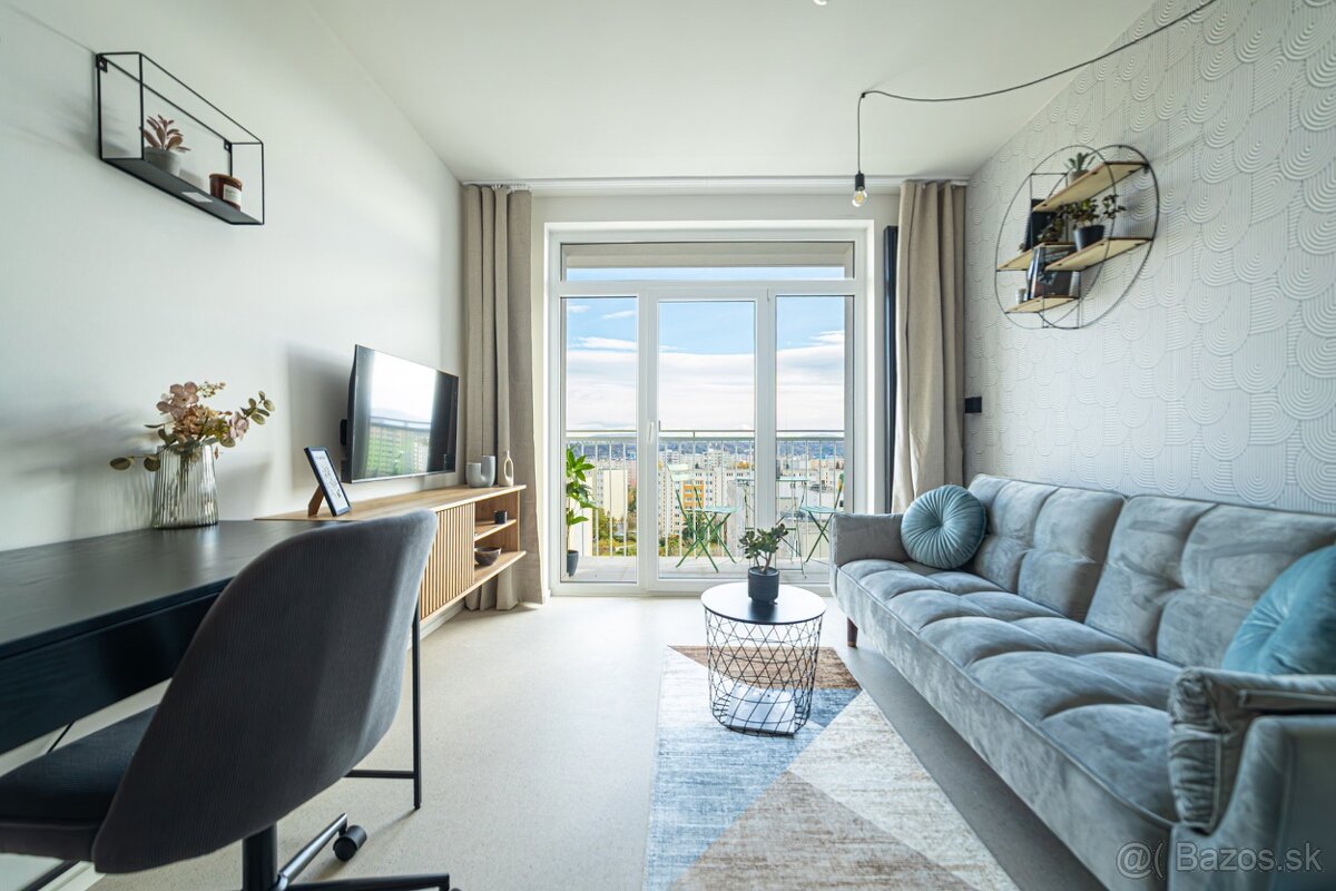 Komplet zariadený byt pri Novej nemocnici–výhľad a lokalita - 4