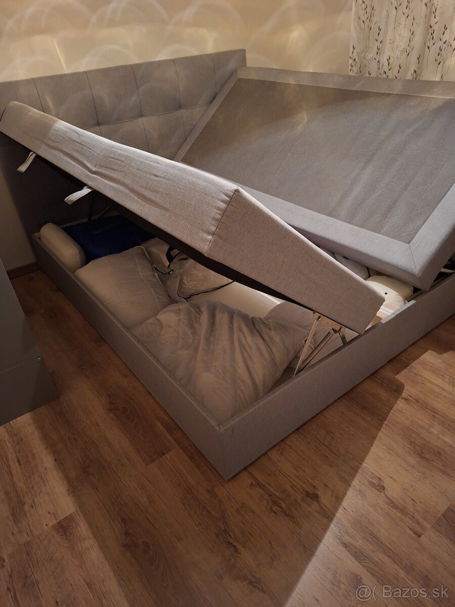 Manželská postel čalunená 180×200 - 4