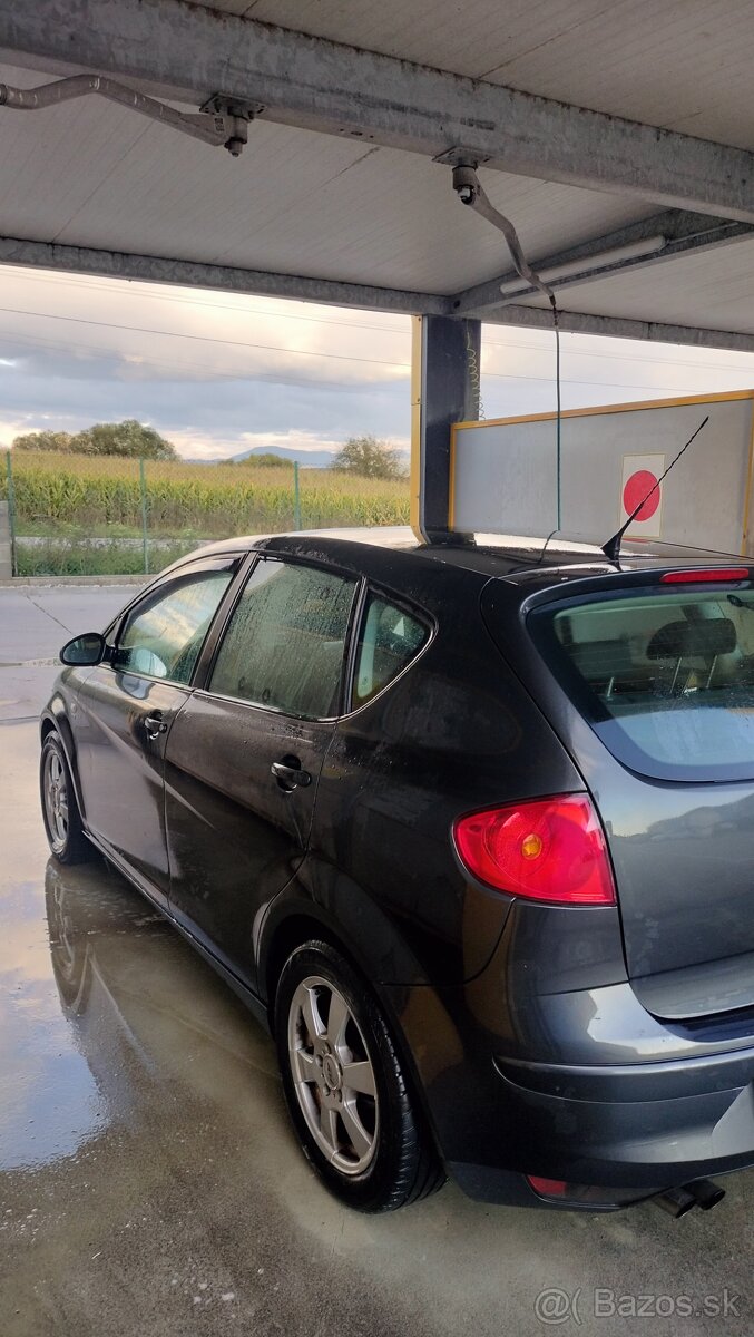 Predám Seat altea 1,4 tsi 92kw benzín - 4