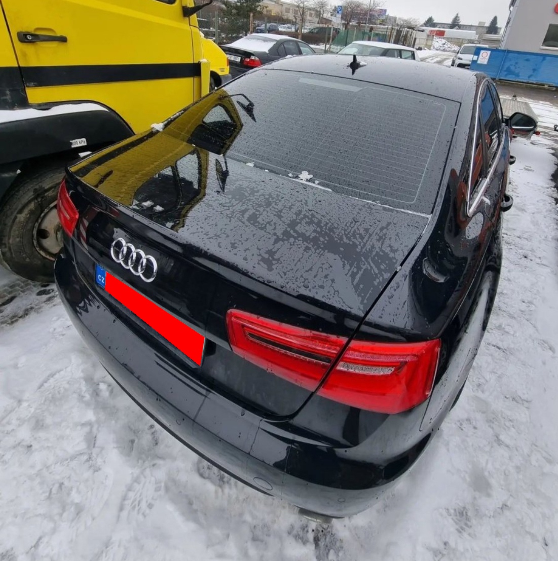 Audi a6 c7 havarované - 4
