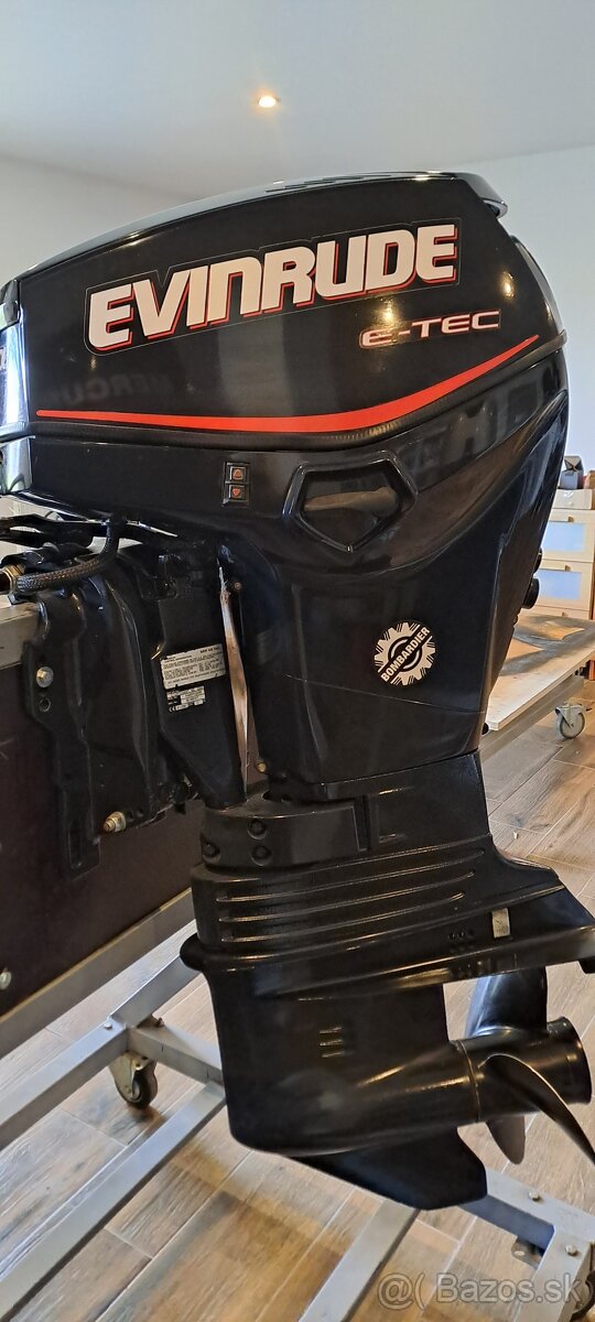 Lodný motor Evinrude 40hp, E-TEC - 4