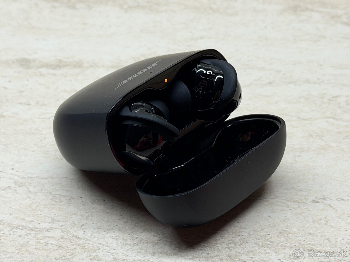 Bose QuietComfort Ultra Earbuds - 4