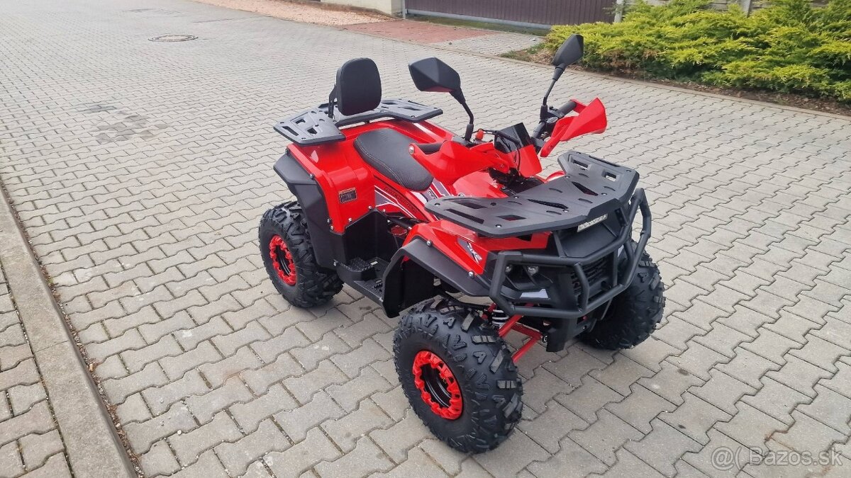 Dětská čtyřtaktní čtyřkolka MiniRocket RockRider c