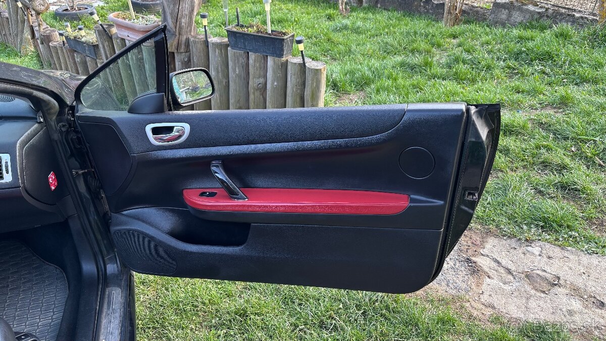 Peugeot 307CC 1.6 16V Benzín - 4