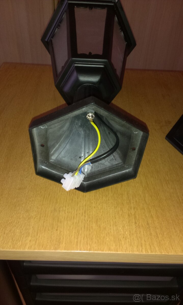 Lampa vonkajšia - 4