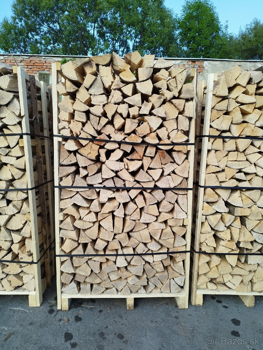 Štiepane palivové drevo - 4