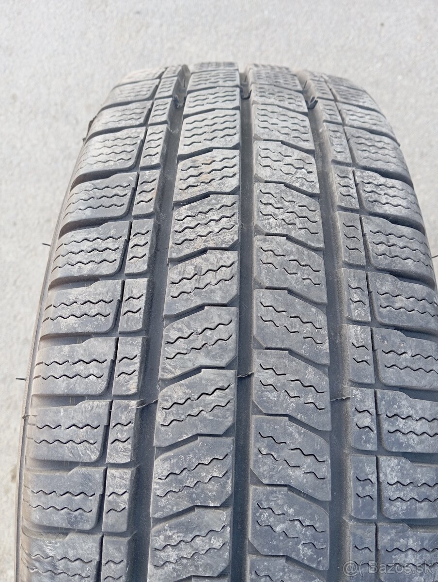 225/65r16c - 4