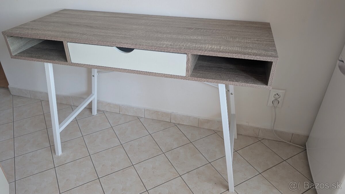 Písací stôl - 4