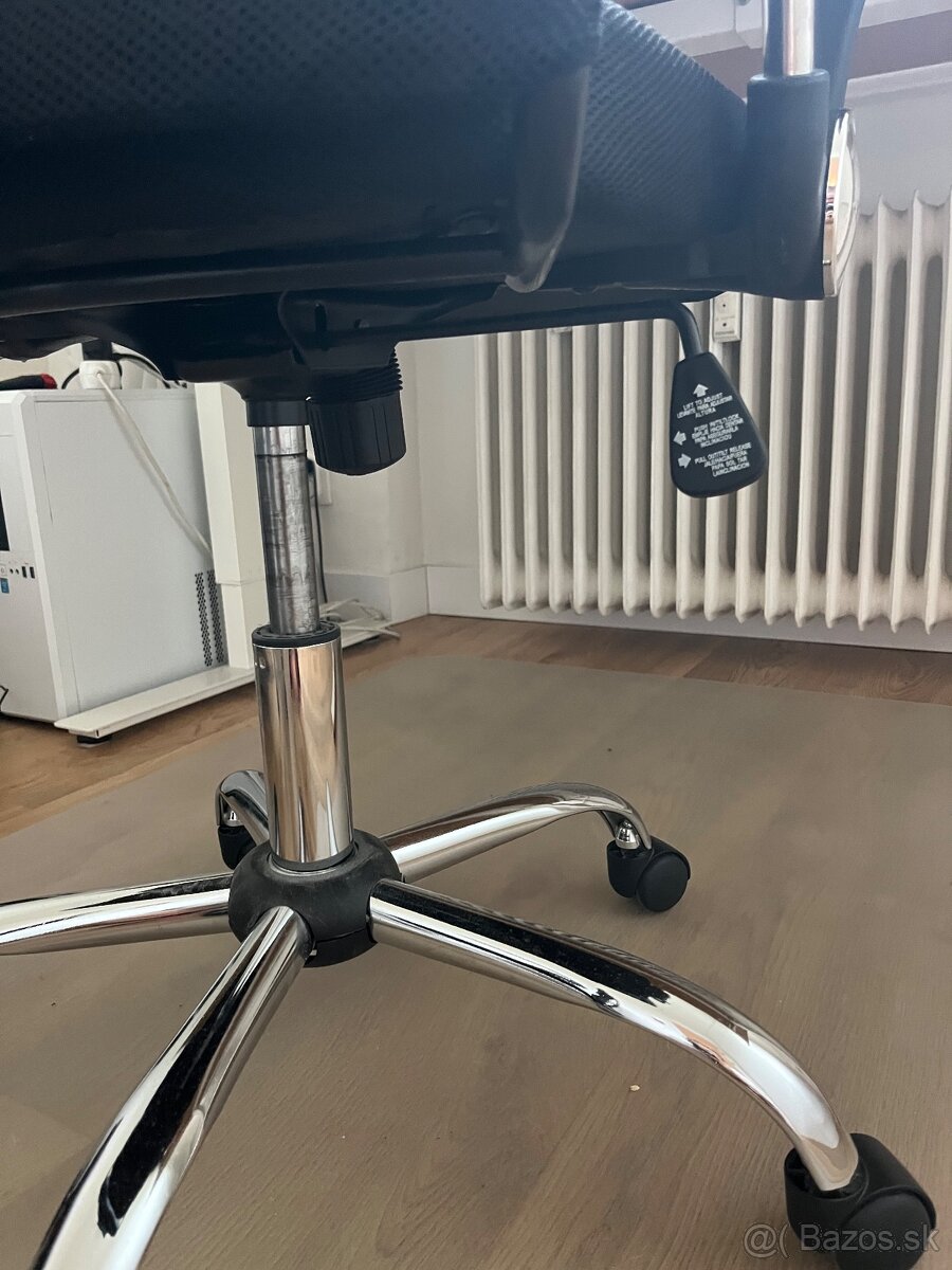 Kancelárska stolička - 4