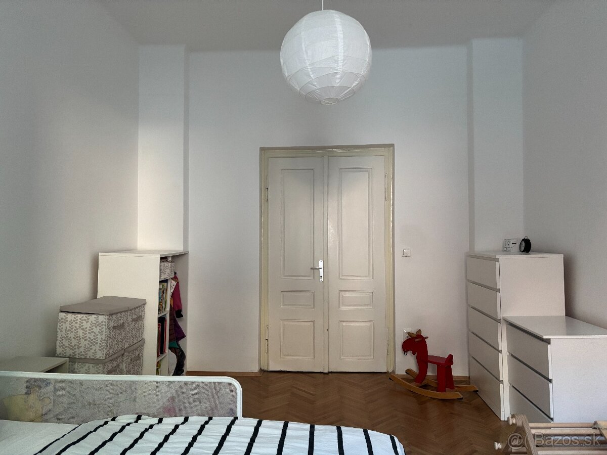 Štýlový veľkometrážny 3 izb. zariadený byt na prenájom - 4