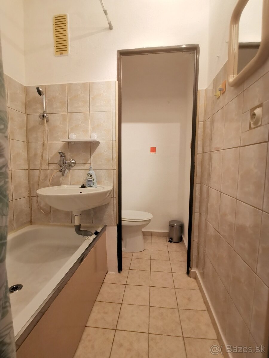 Topoľčany - čiastočne zariadená garsónka - 4