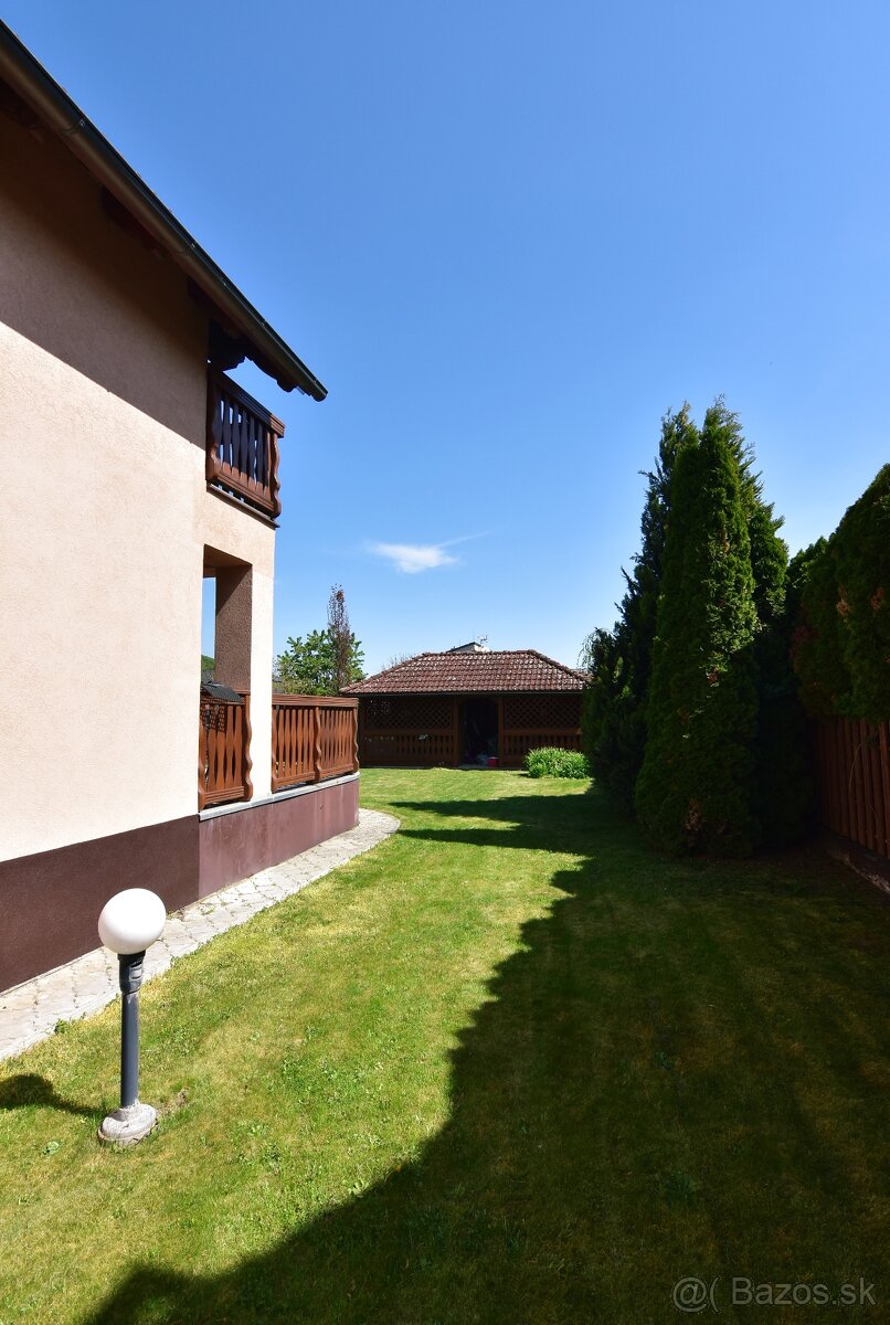 Na predaj Rodinný dom,Trenčín-Zlatovce, krásny pozemok 900m2 - 4