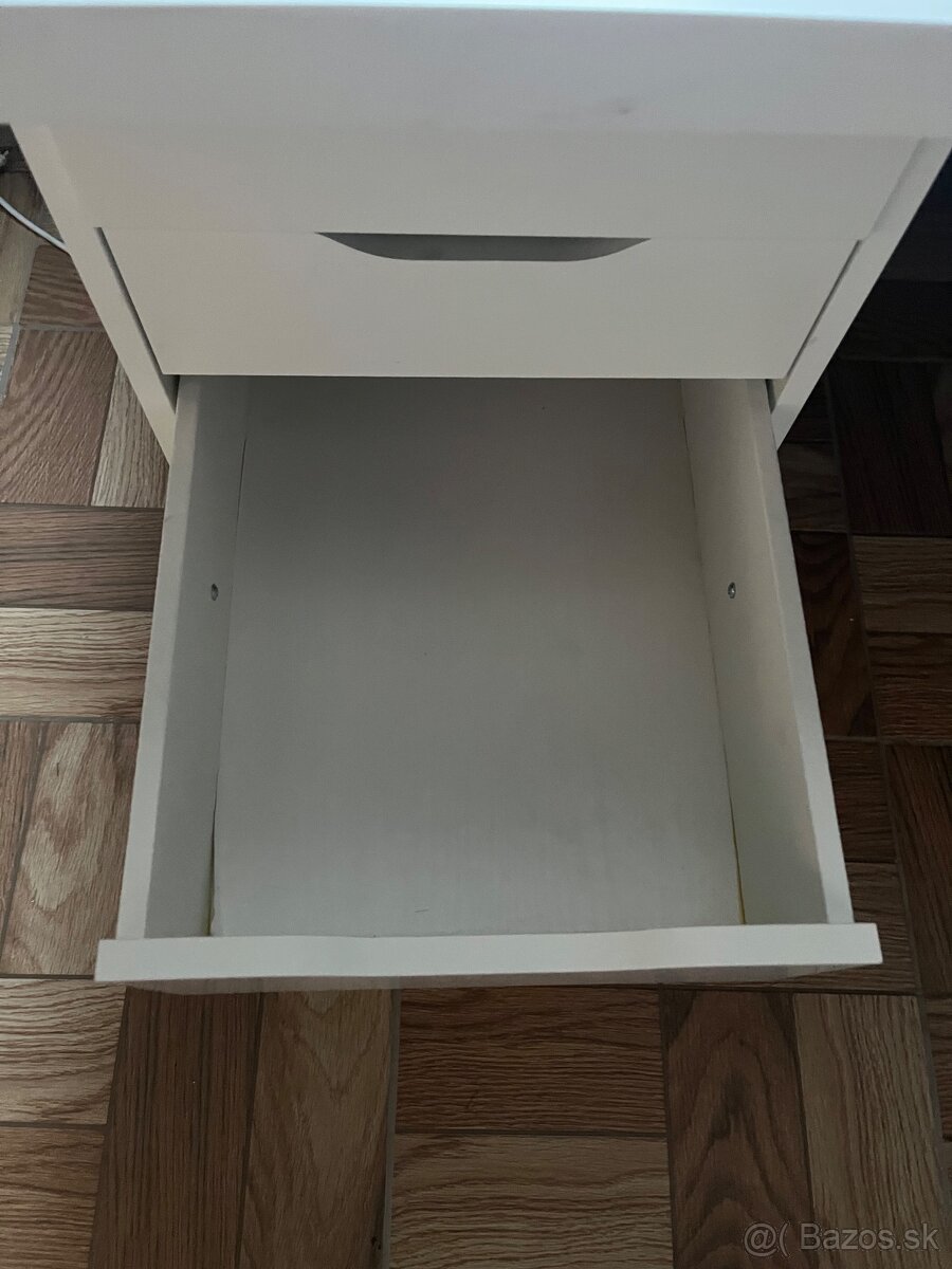 Predám kancelársky stôl biely - 4