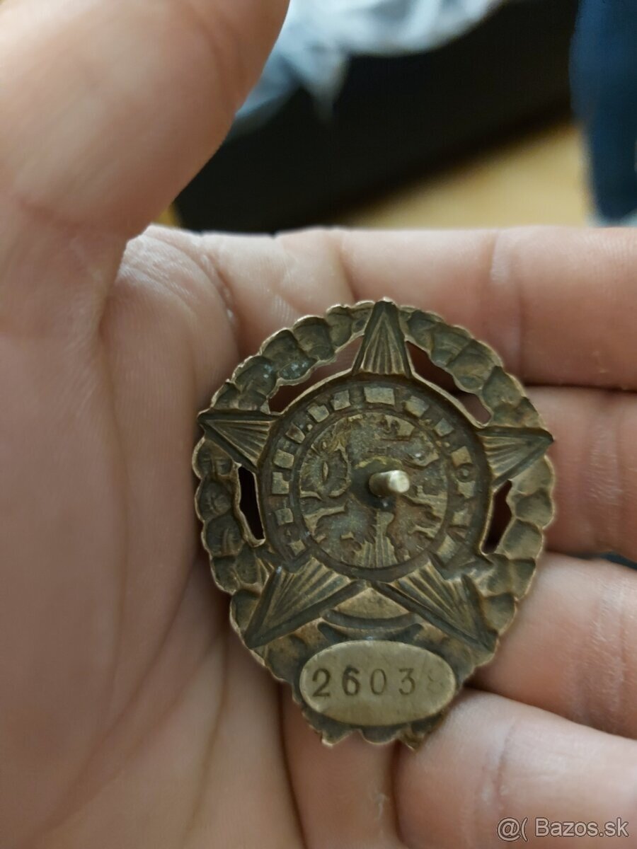 Stare odznaky a pracky - 4