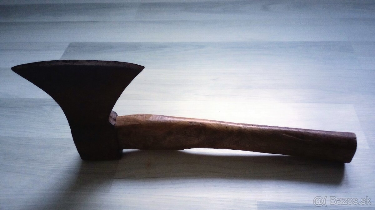 Starožitná sekera tesárska kresačka - 4