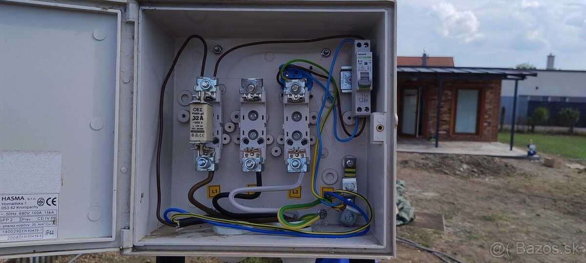 Elektrorozvadzac, skrinka + stojan - 4
