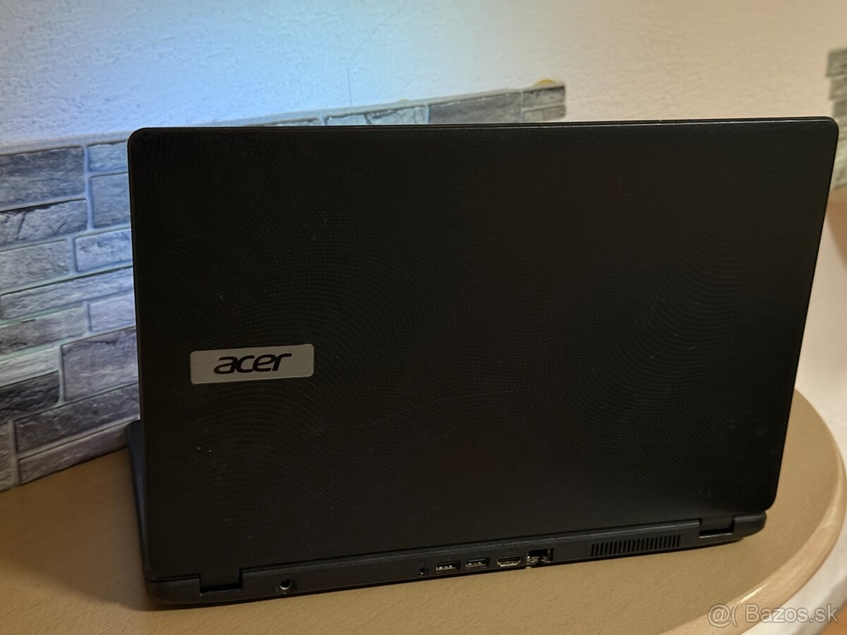 Dell Latitude E7240 + Acer ES1-512 - 4