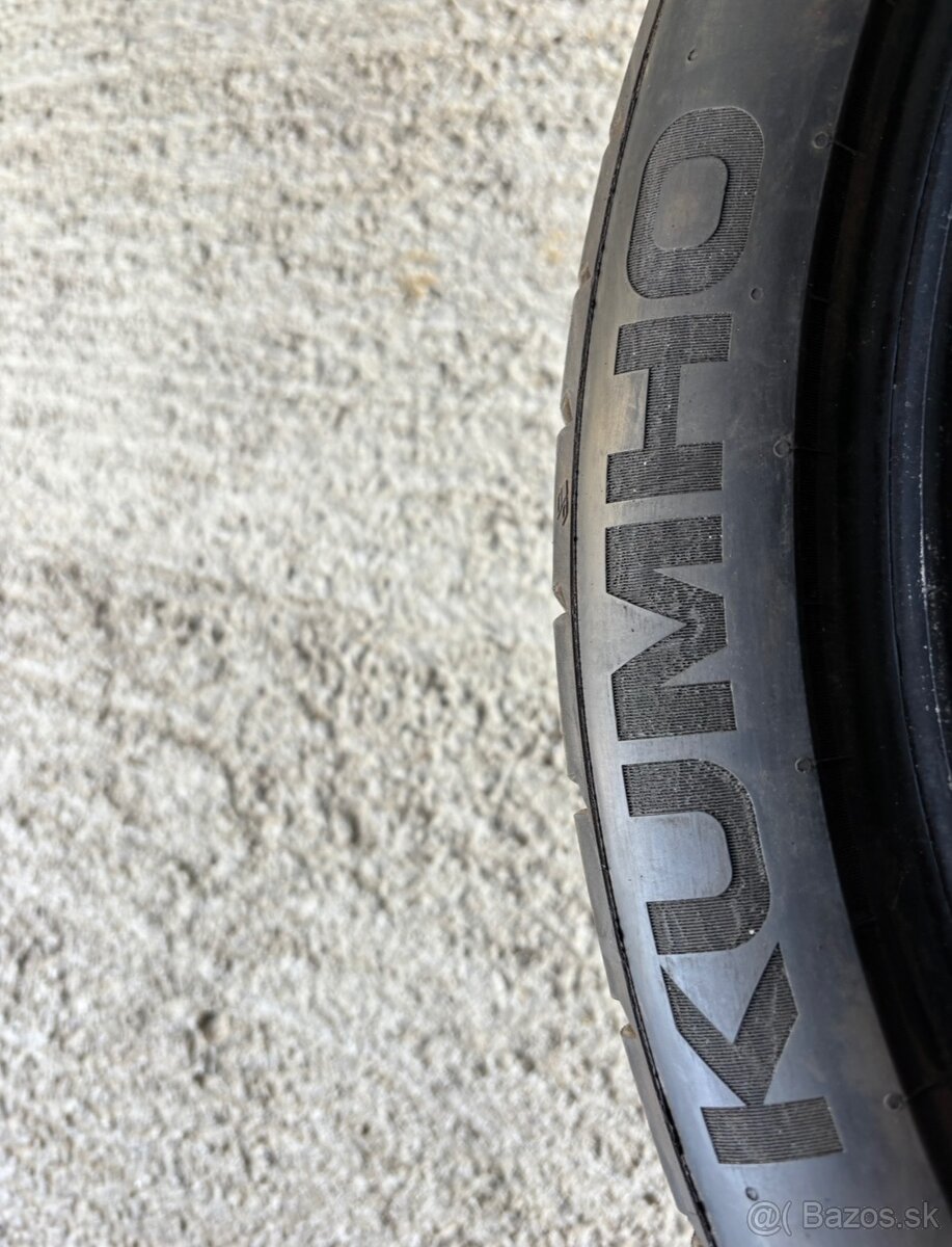 315/30 R21 Kumho Letne - 4
