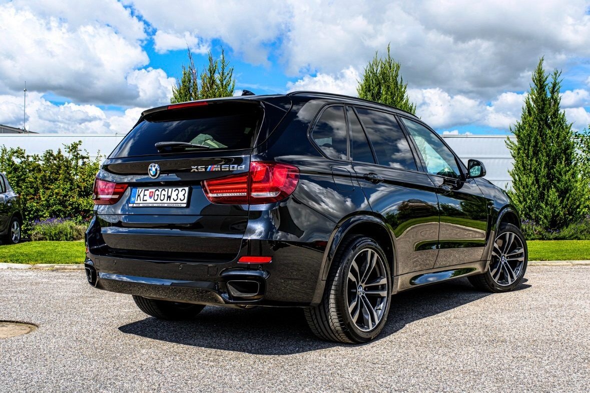 BMW X5 M50d A/T, UŽ OD 379 € - 4