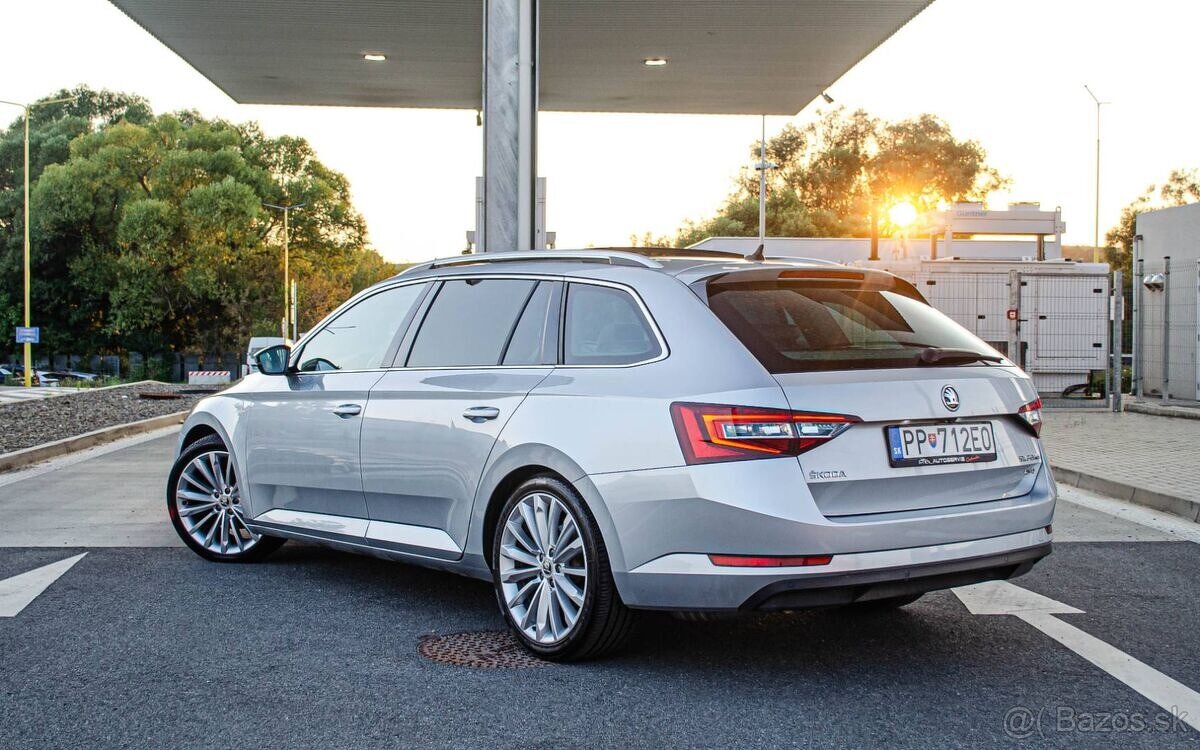 Škoda Superb Combi L&K 2.0 TDI DSG - 4