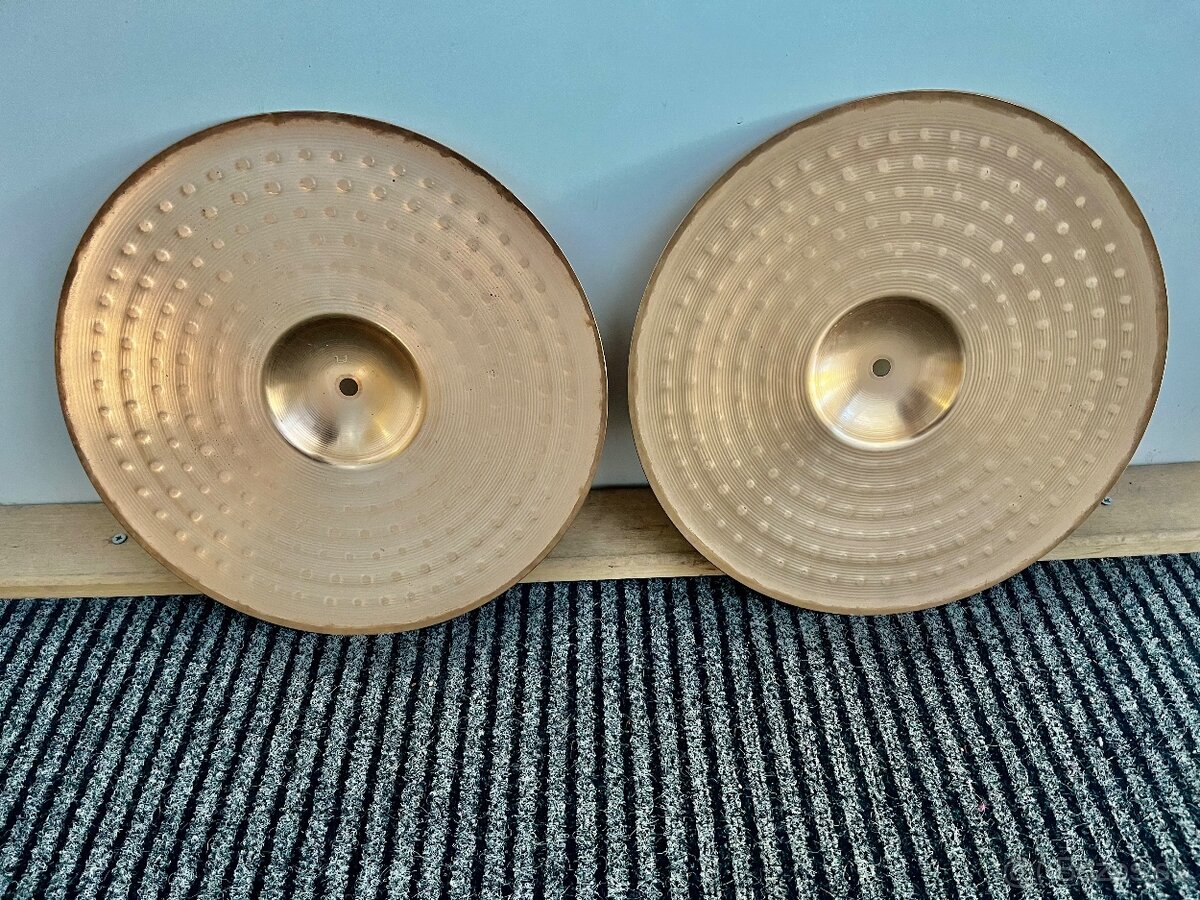 Meinl HCS Medium hi hat 14" - 4