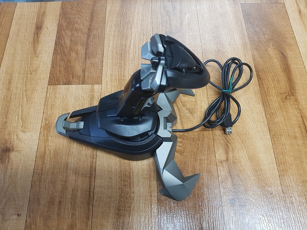 Saitek Cyborg V.1 Flight Stick - 4