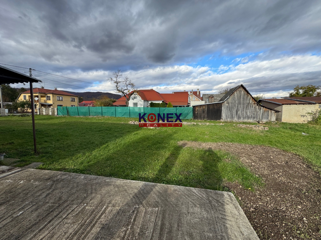 NOVINKA Pozemok na výstavbu rodinného domu – JOVSA - 4