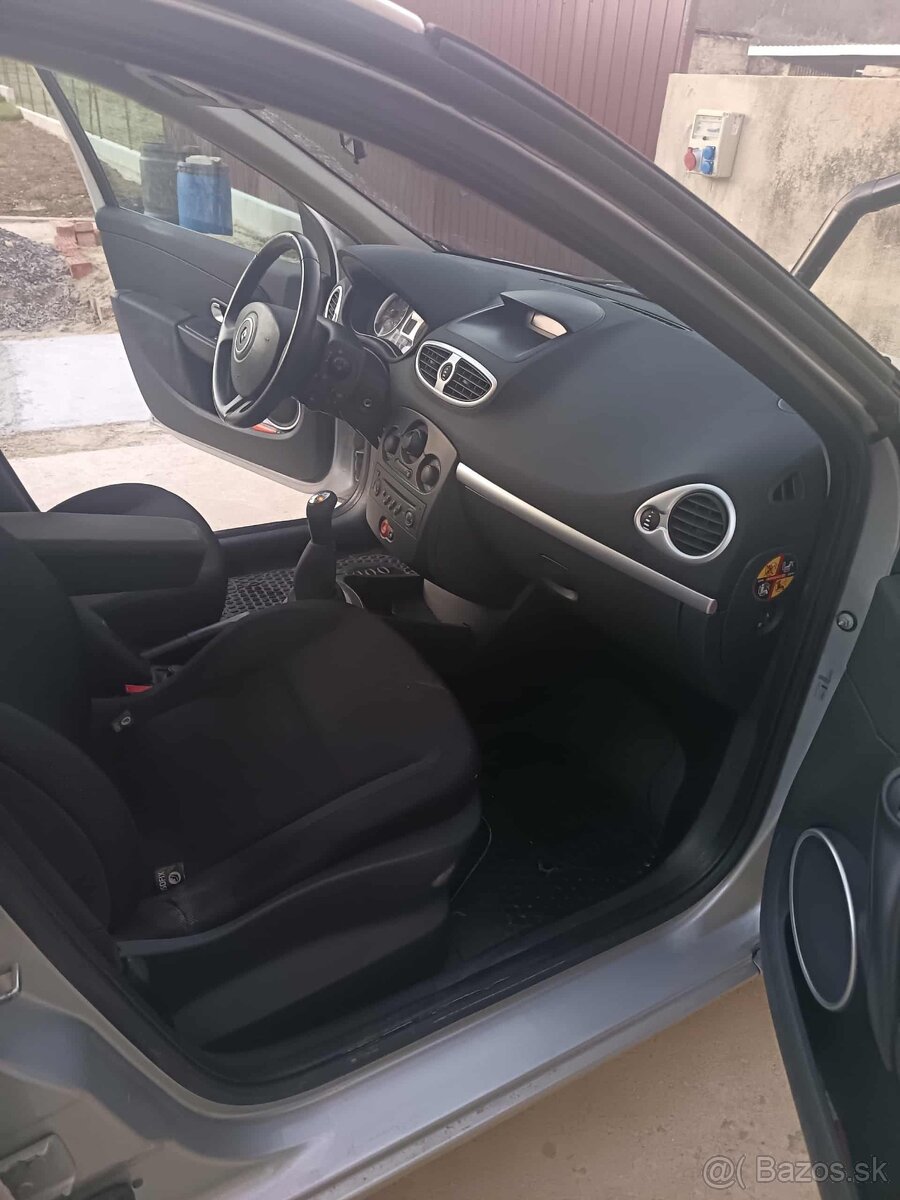 Renault Clio - 4