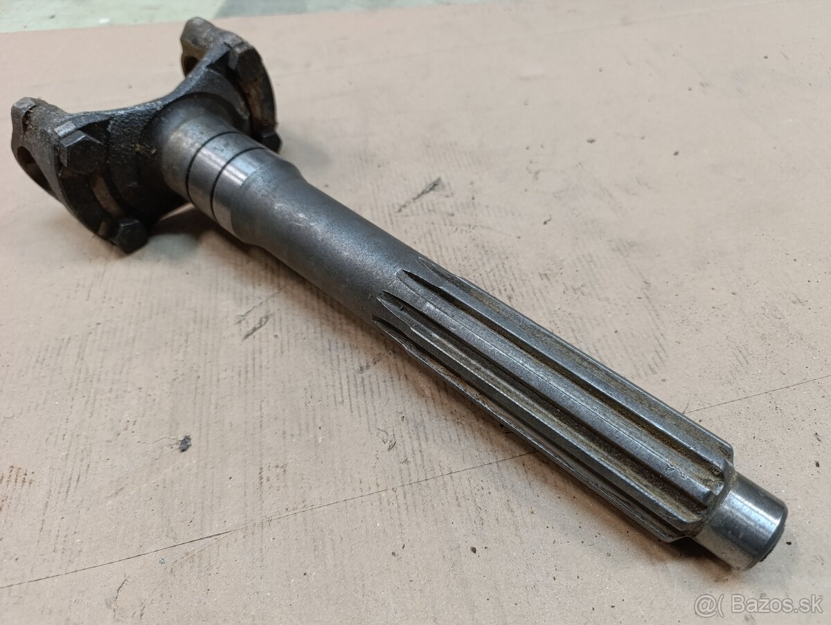 Hriadeľ spojky Tatra 148 - 4