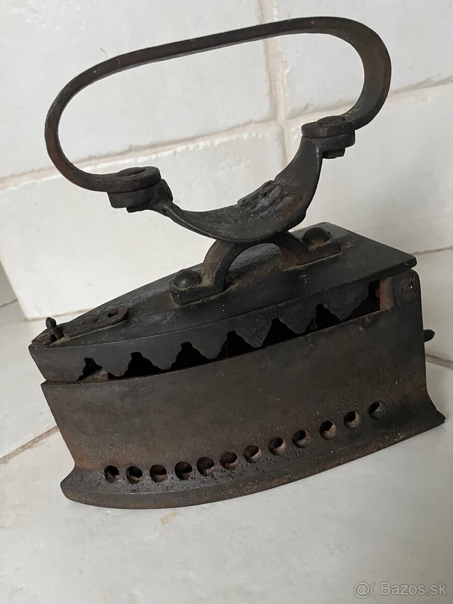 Starožitná žehlička - 4