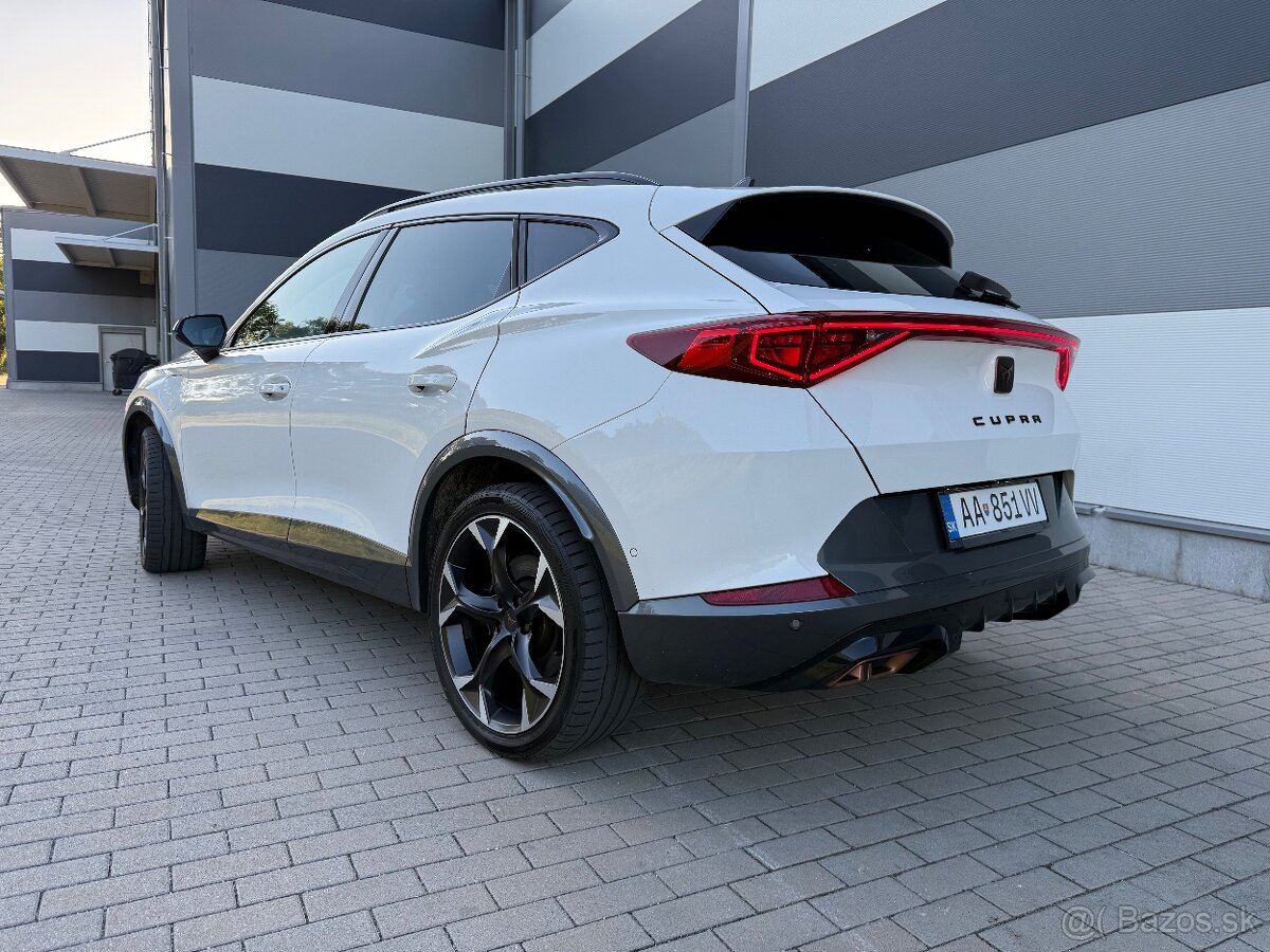 Cupra Formentor 1.4 TSI eHybrid 245k DSG Veloz - 4