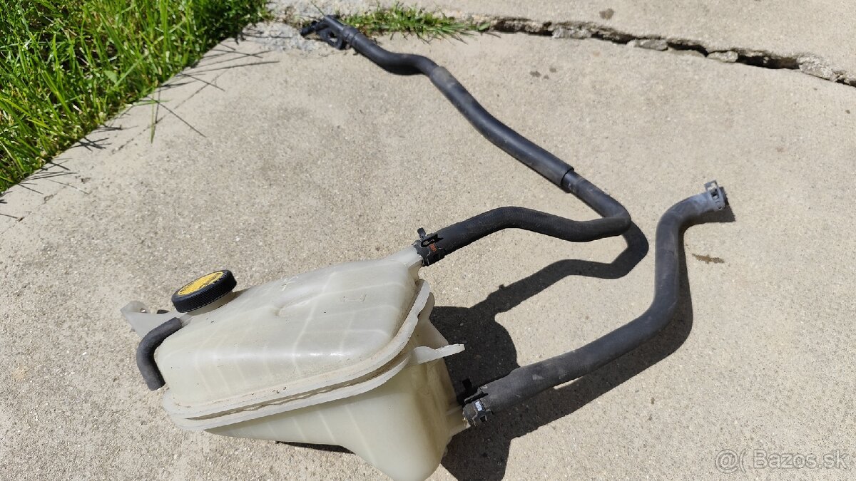 Predam diely toyota auris 2009 - 4