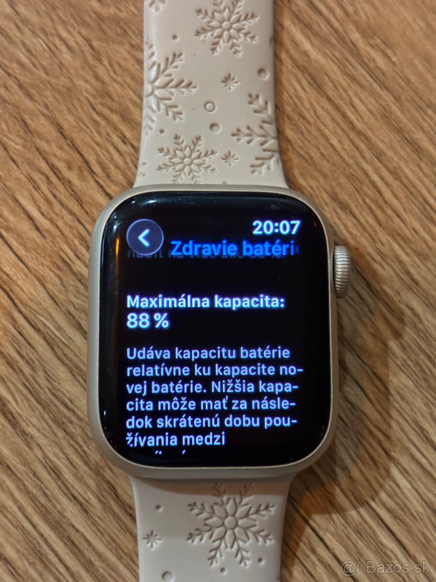 Apple Watch 8 - 4