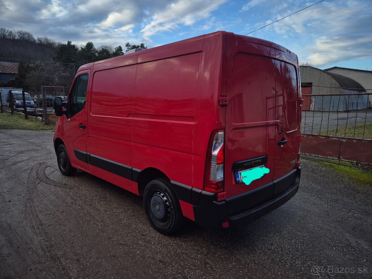 Renault Master 2.3dci Chladiak 2015 - 4