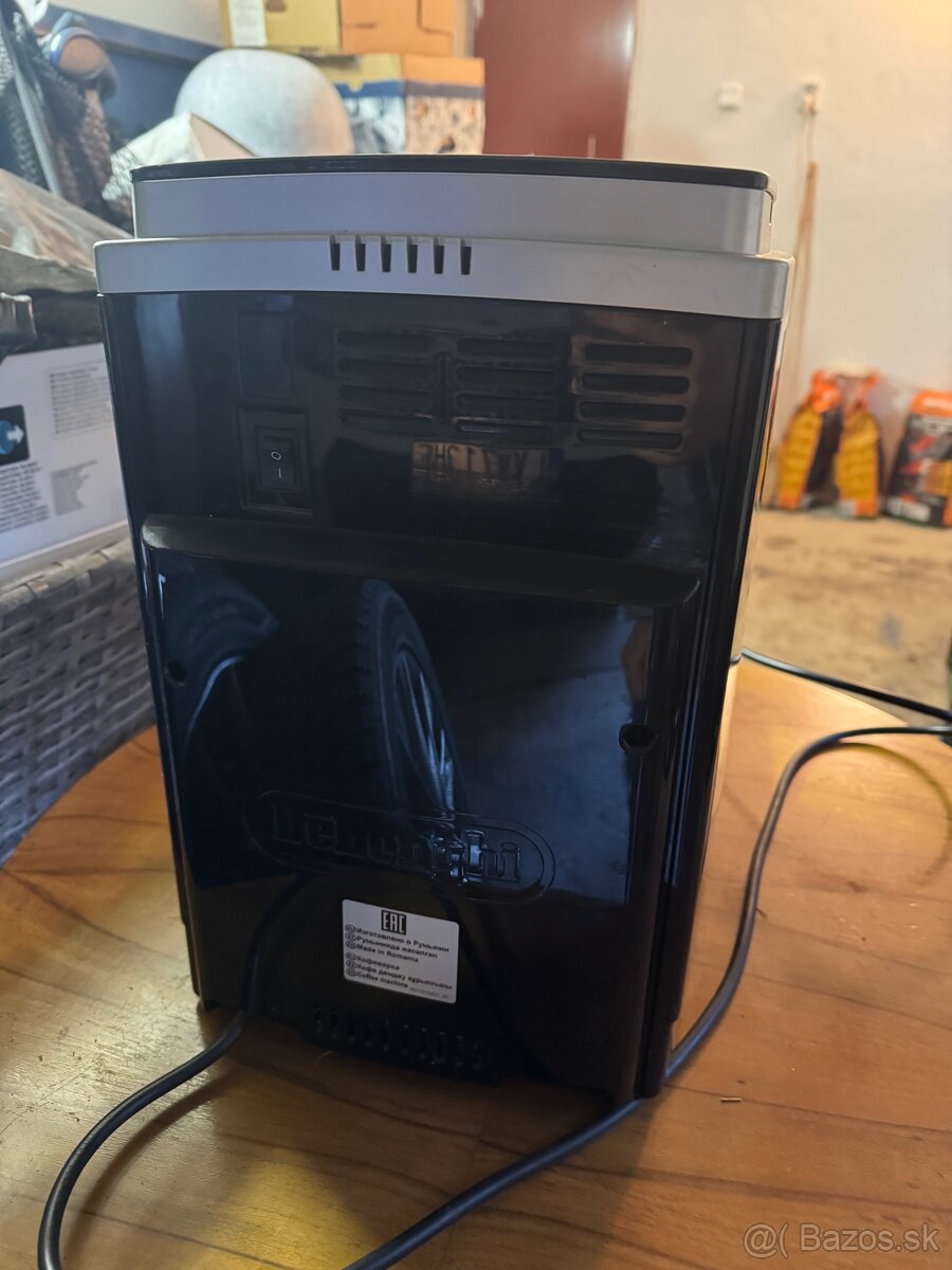 Kávovar Delonghi - 4