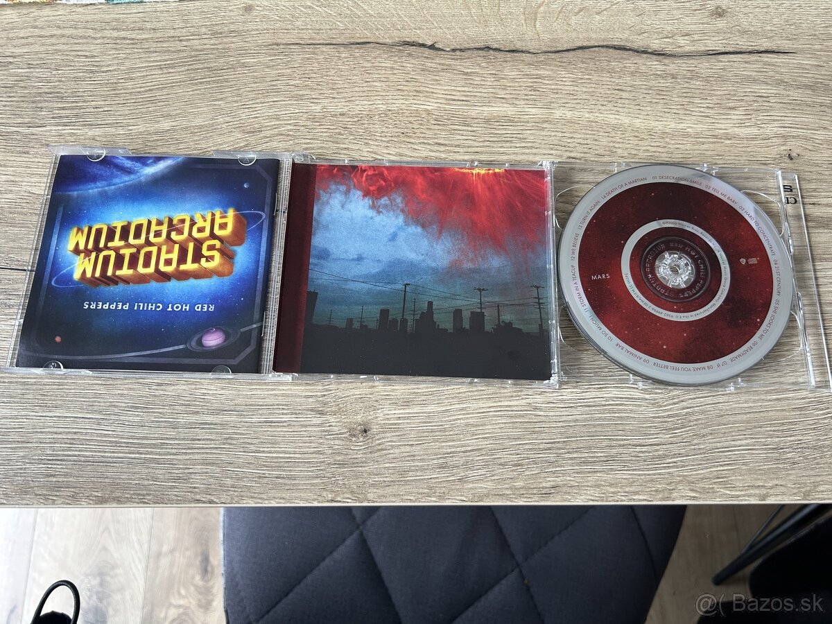 RED HOT CHILI PEPPERS: STADIUM ARCADIUM - 2CD - 4