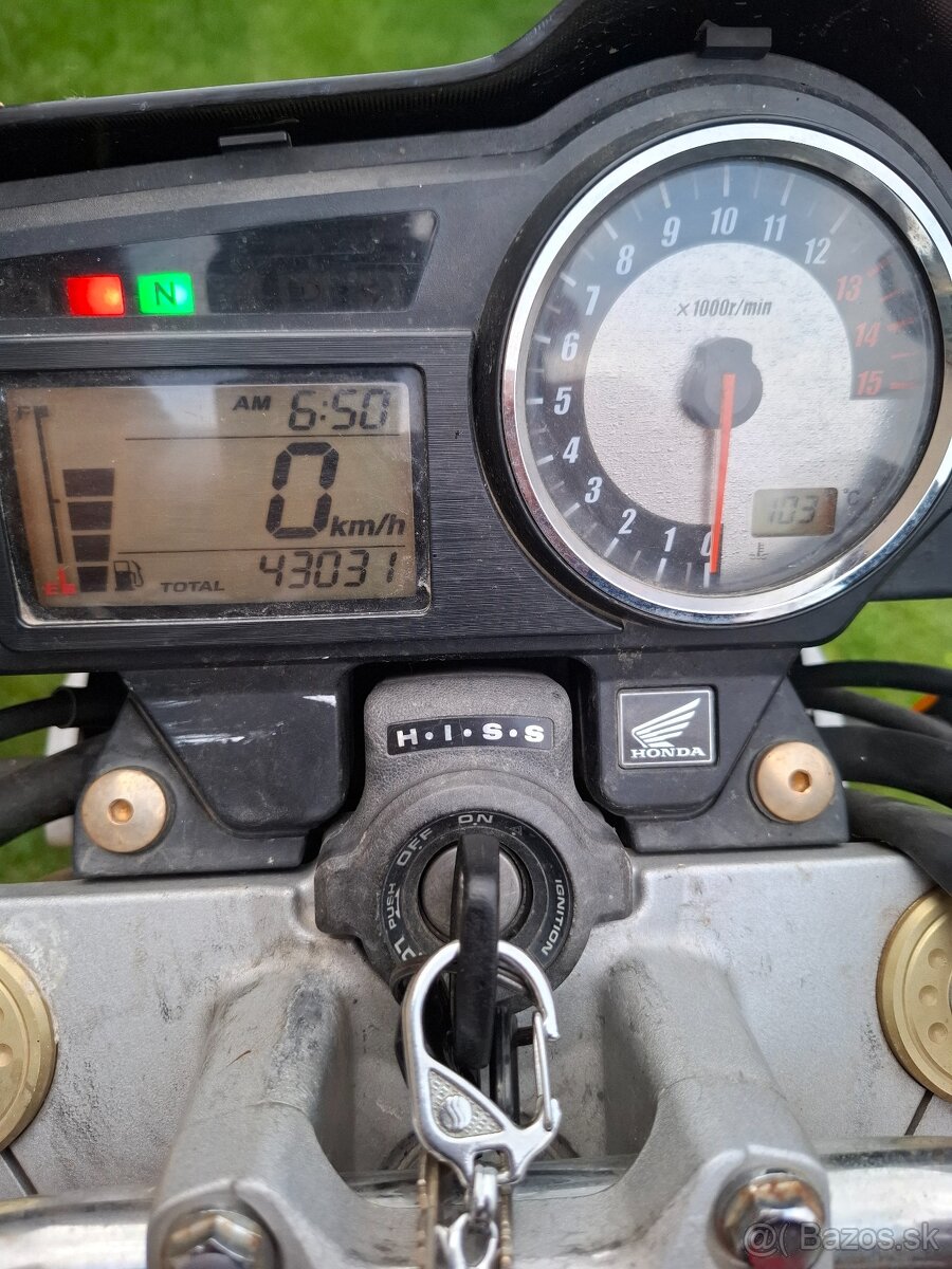 Honda Hornet CB600 - 4