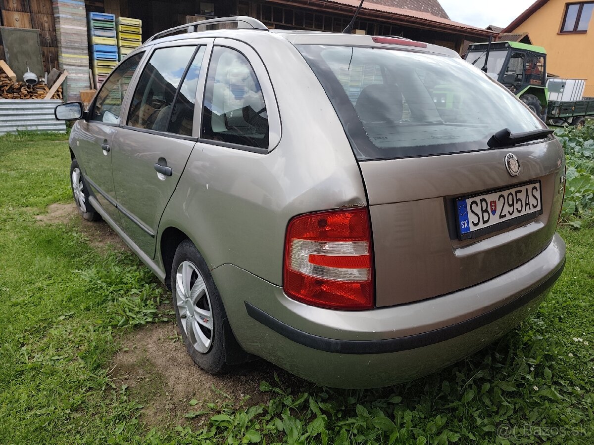 Fabia Combi 1.4 MPI 16v - 4