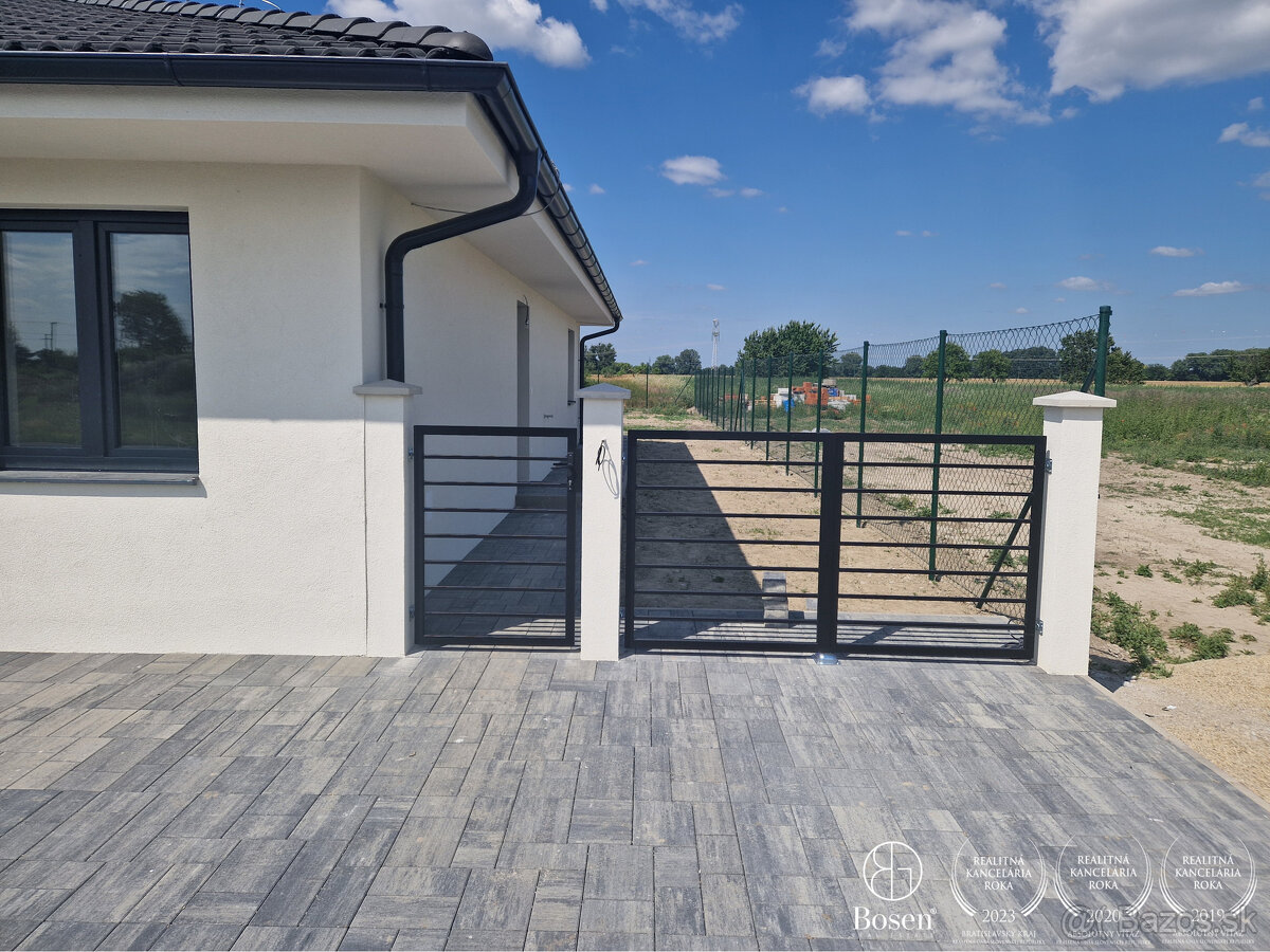 BOSEN | 3izb Rodinný dvojdom s komínom - 4