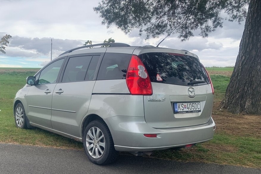 Mazda 5 2.0 Diesel 7miestne - 4