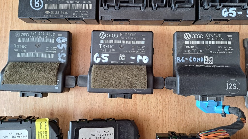 Riadiace jednotky - OCTAVIA 2,GOLF 5,Passat B6, Touran - 4