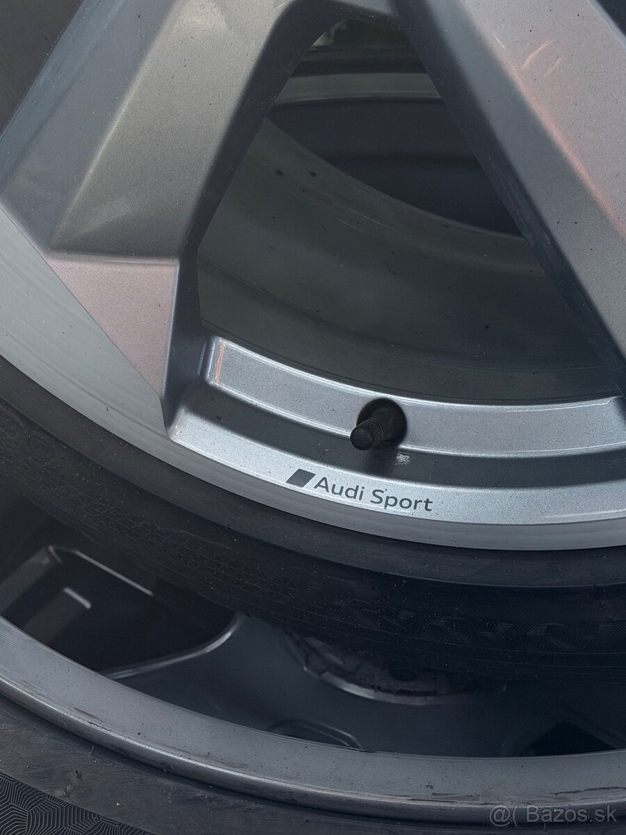 Audi R20 zimný set S line - 4