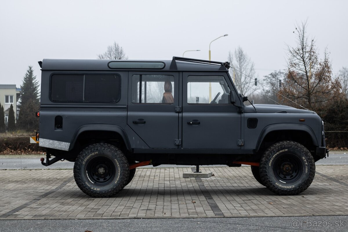 Land Rover Defender 110 SW, 90kW, (2007) - 4